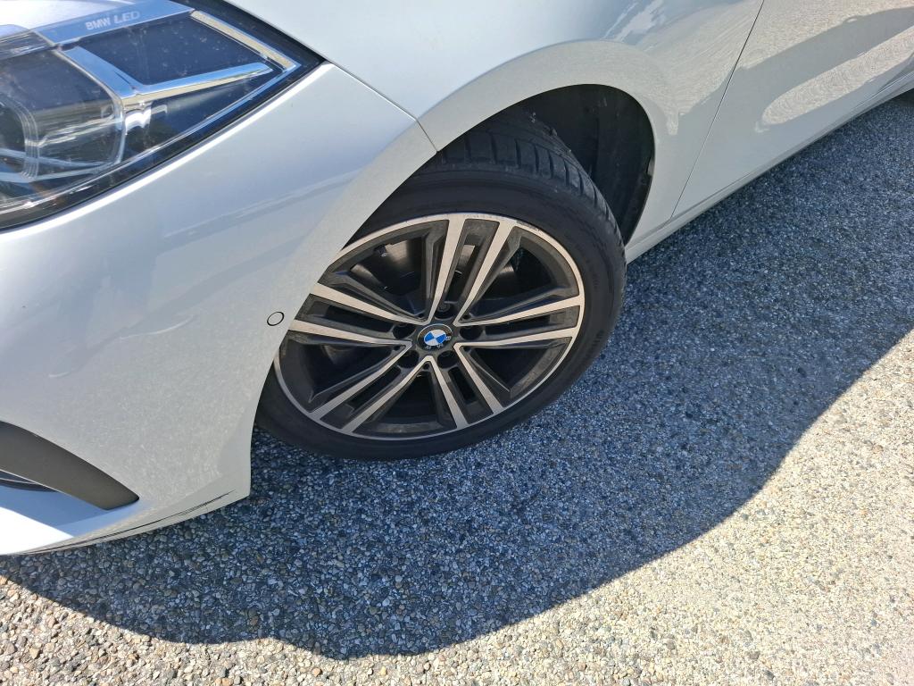 BMW SERIE 1 F40 116d 116 ch DKG7 Business Design 2022