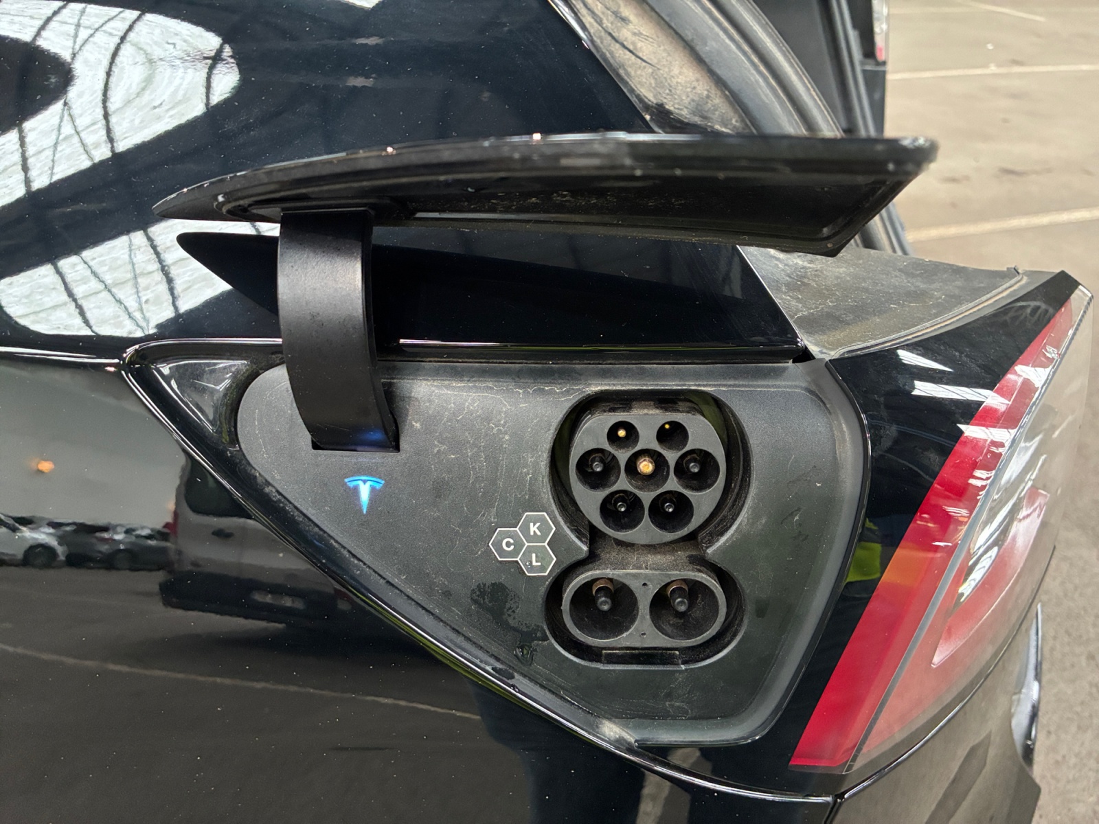 TESLA Model Y Standard RWD 2023