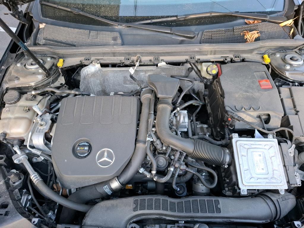 MERCEDES CLASSE A 200 7G-DCT AMG Line 2022