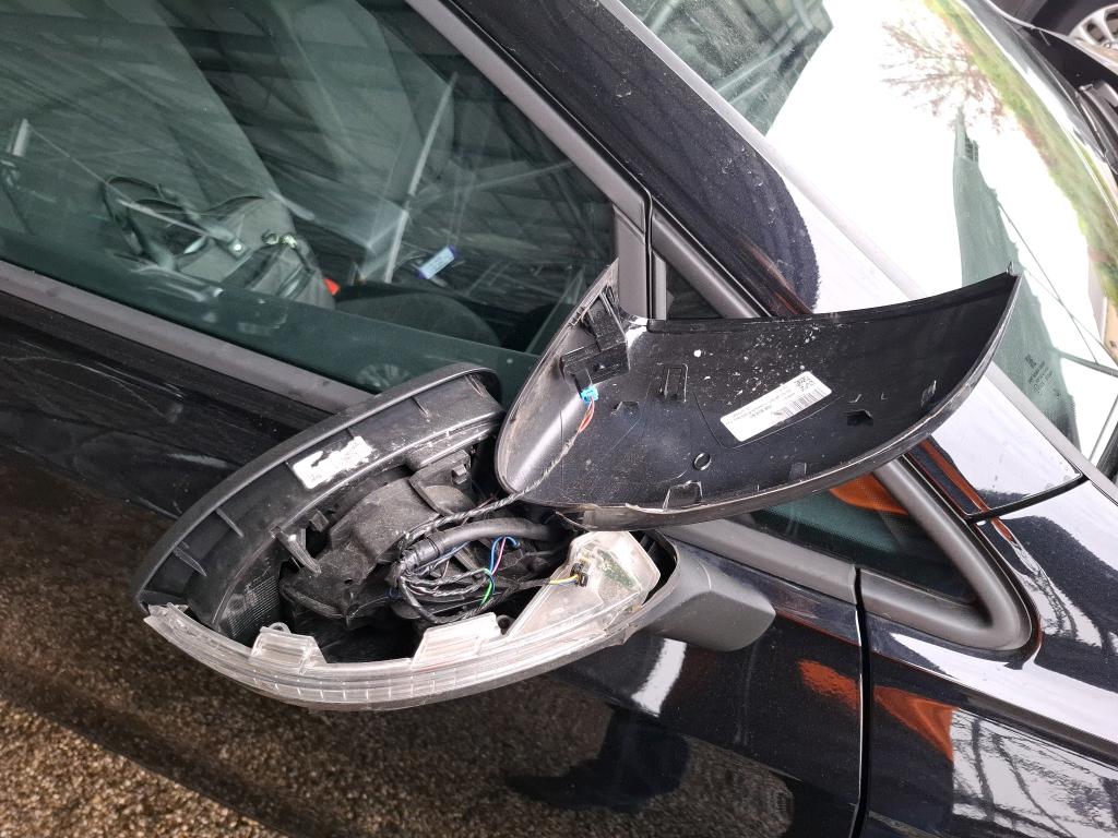 VOLKSWAGEN GOLF 2.0 TDI SCR 150 DSG7 Life Business 2022
