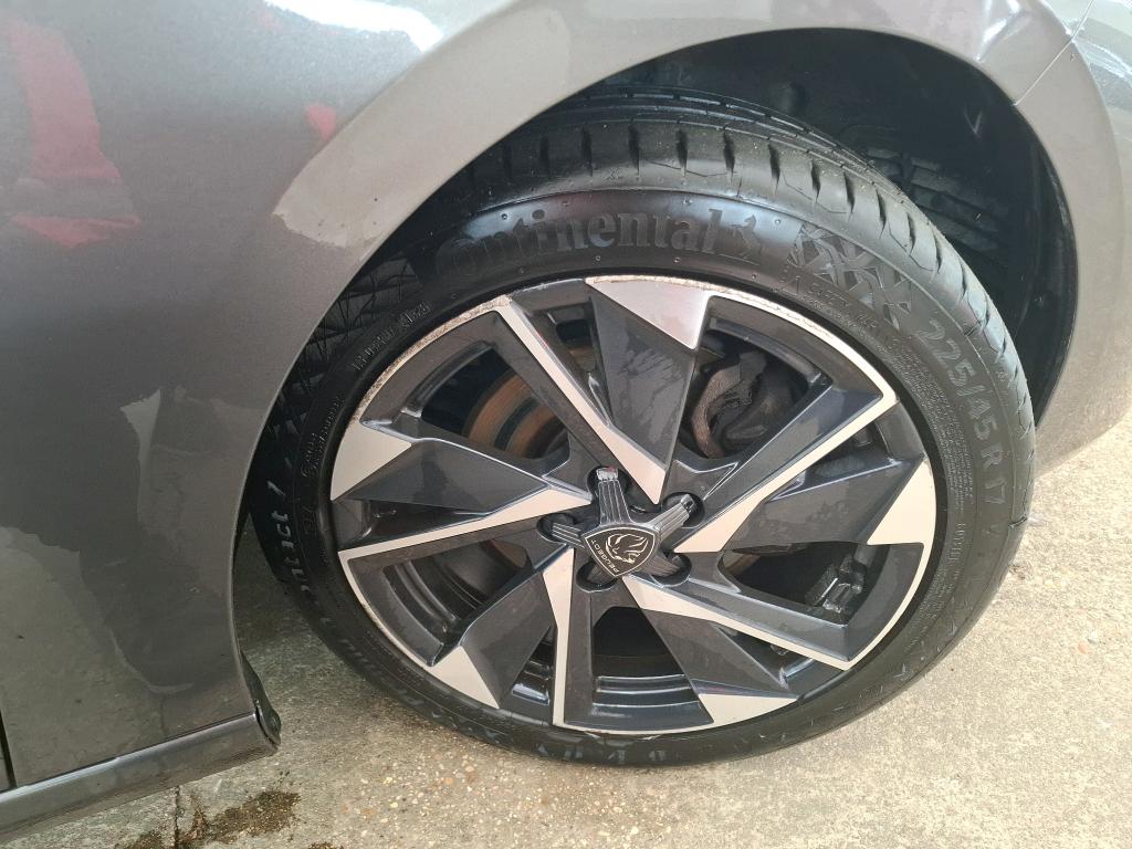 PEUGEOT 308 SW BlueHDi 130ch S&S BVM6 Allure Pack 2022