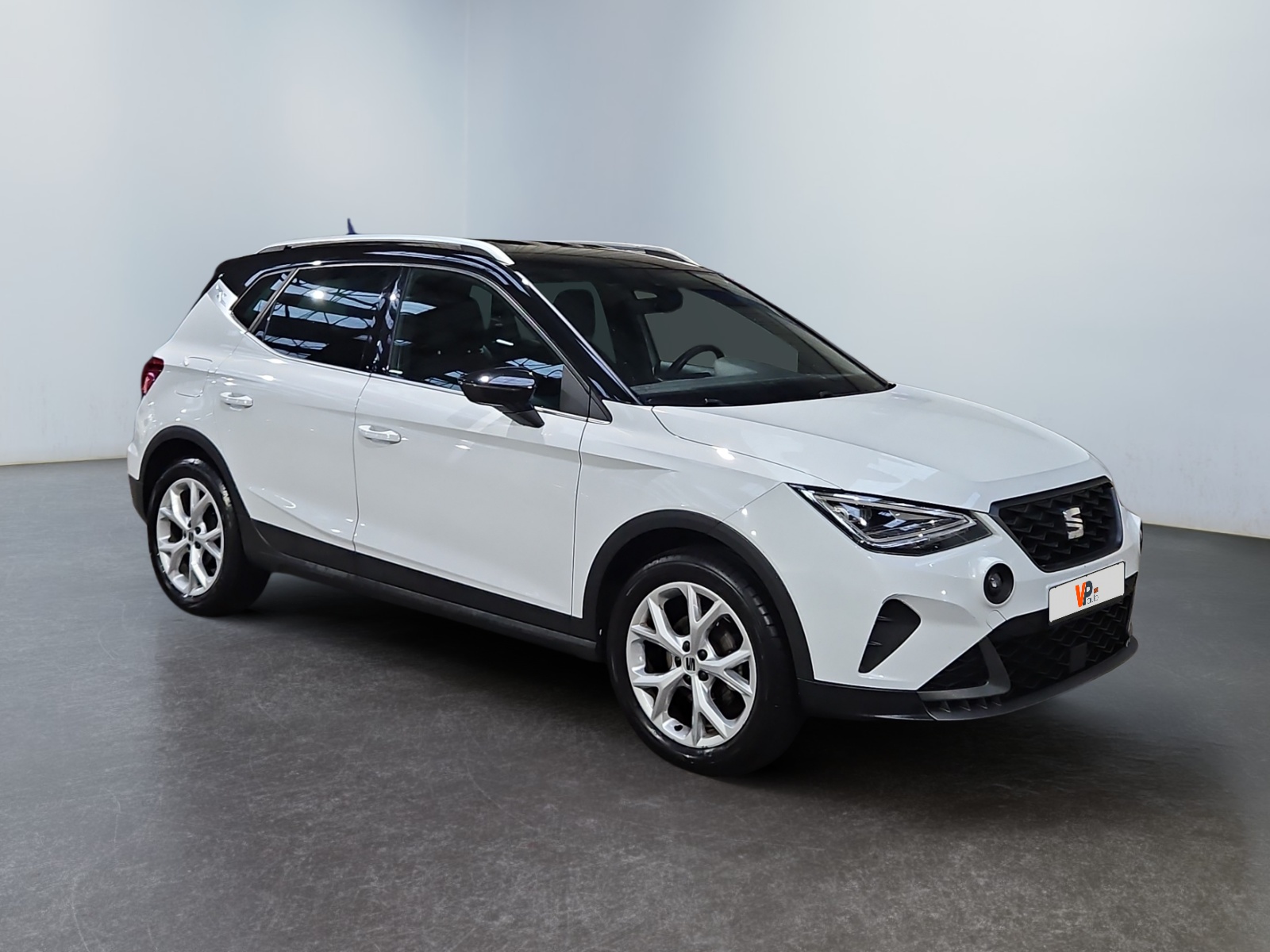 SEAT ARONA 1.0 TSI 95 ch Start/Stop BVM5 Xpérience Pack FR 2024