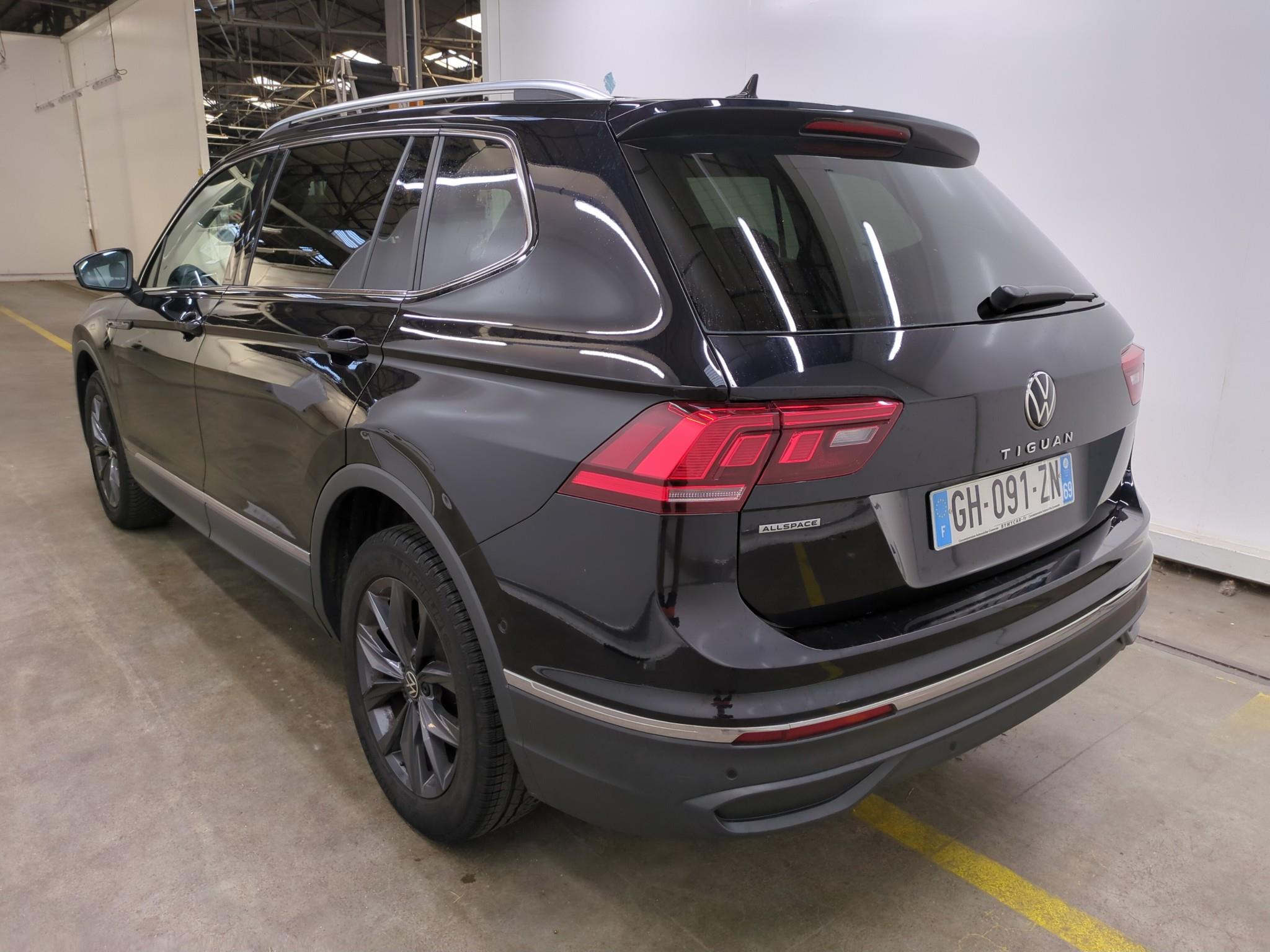 VOLKSWAGEN TIGUAN ALLSPACE 2.0 TDI 150 Life Business 2022