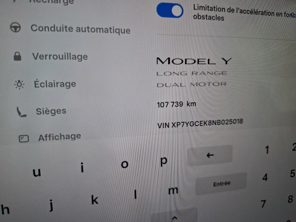 TESLA  2022