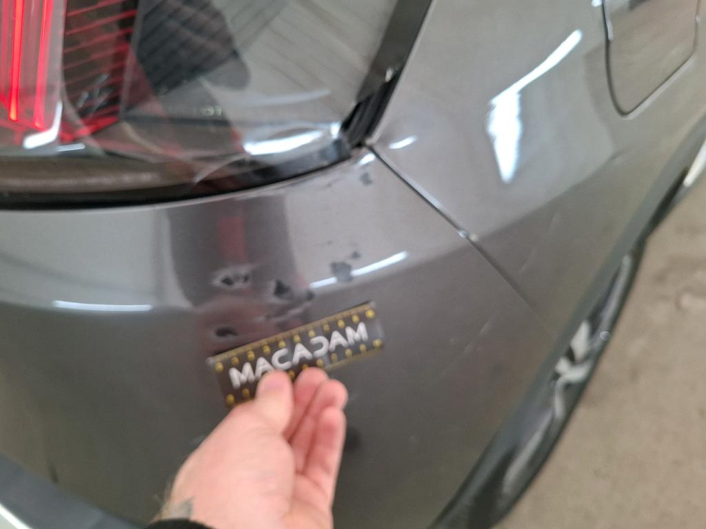 PEUGEOT 3008 Hybrid 225 e-EAT8 Allure Pack 2022