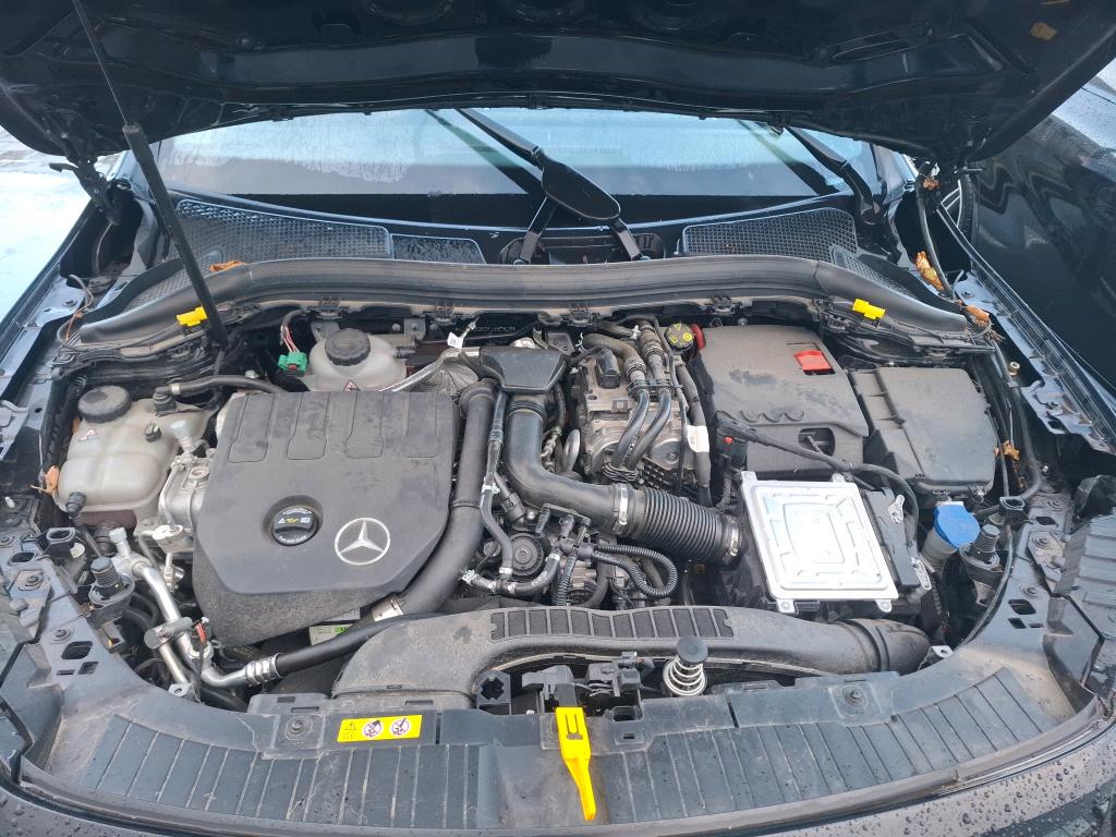 MERCEDES-BENZ MERCEDES GLA II 250 e 8G-DCT AMG Line 2023