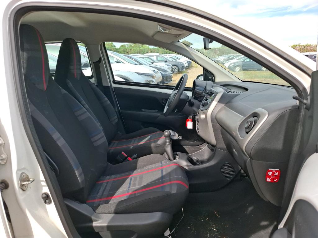 PEUGEOT 108 1.2 PureTech 82ch BVM5 Active 2016