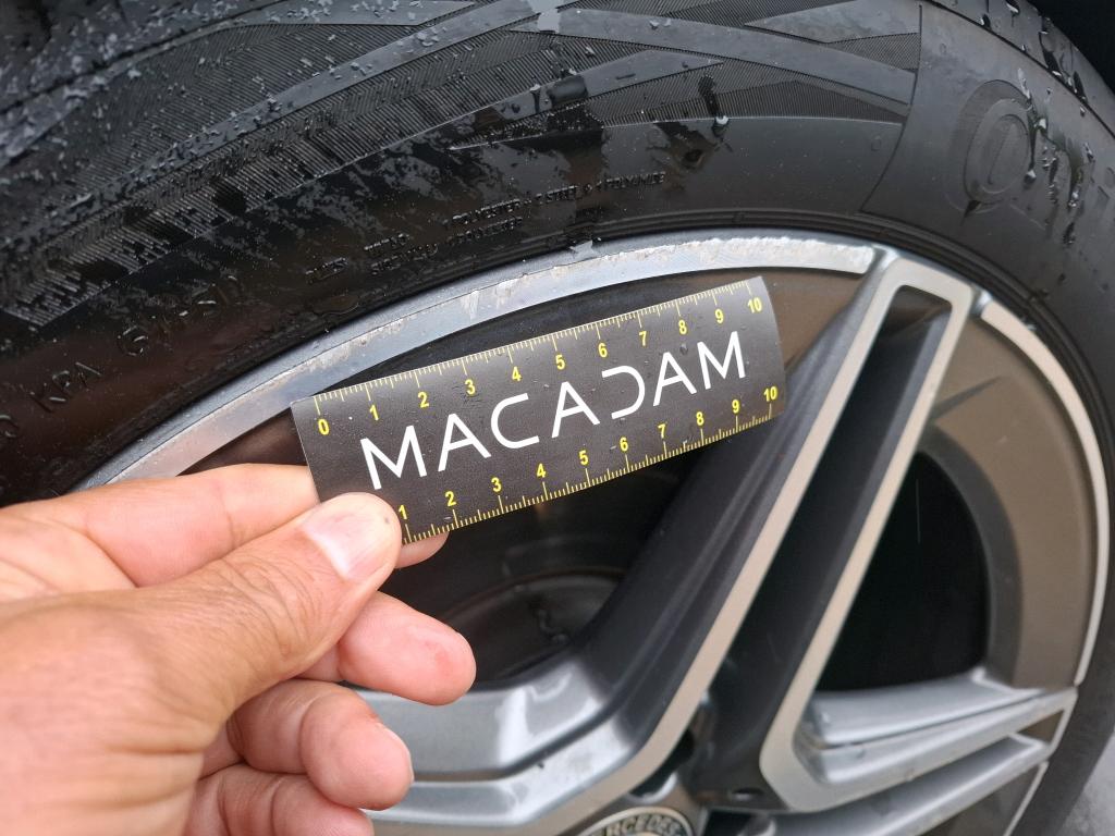 MERCEDES-BENZ CLASSE A 180 d 8G-DCT AMG Line 2021