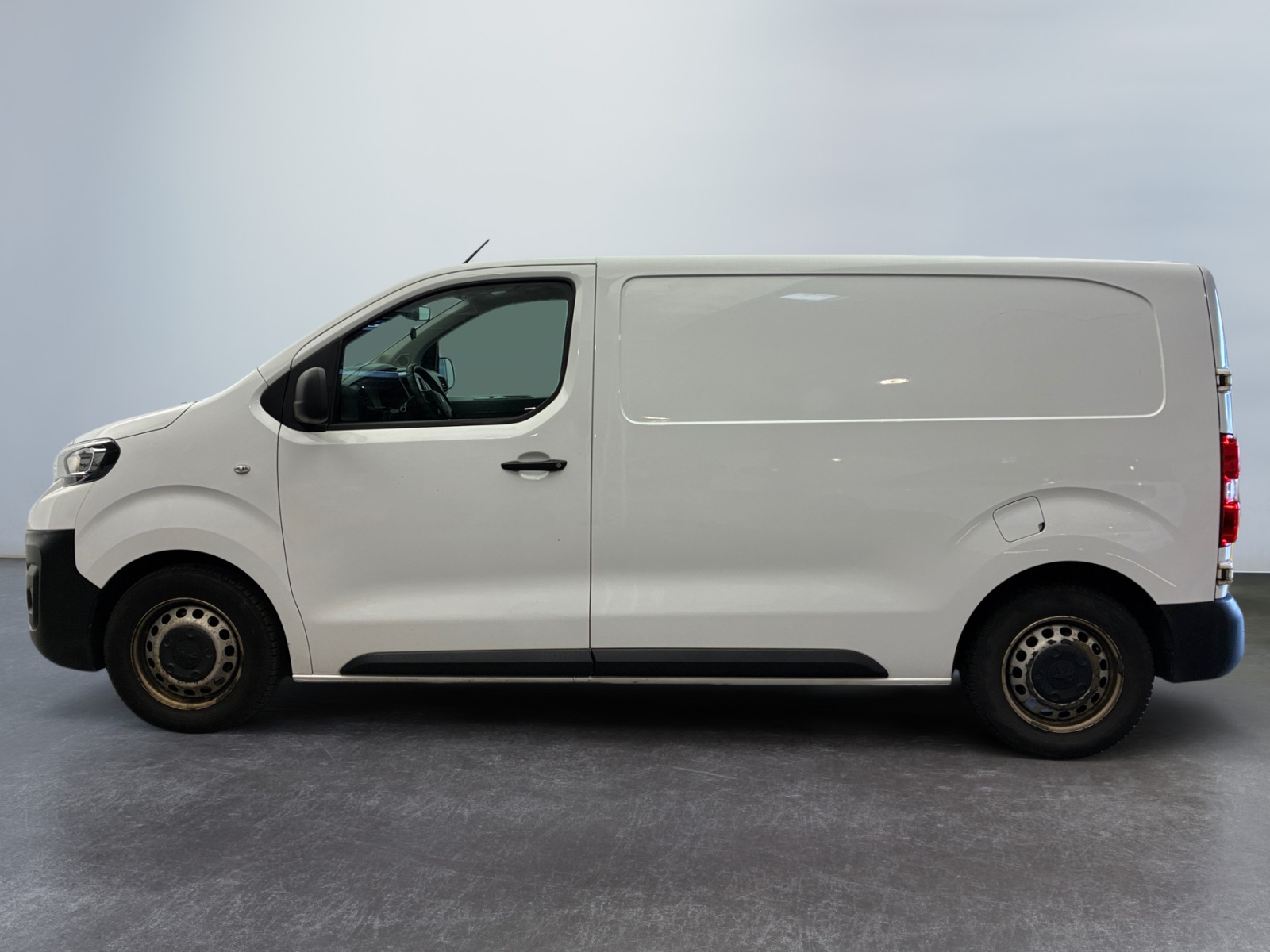 PEUGEOT EXPERT FOURGON FGN TOLE STANDARD 1.5 BLUEHDI 120 S&S BVM6 PREMIUM 2020
