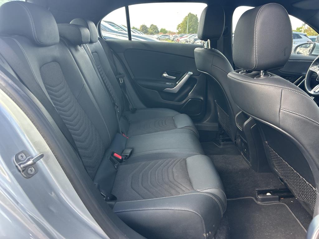 MERCEDES-BENZ MERCEDES CLASSE A 180 7G-DCT Progressive Line 2025