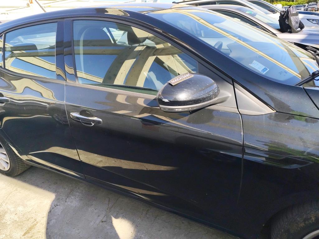 RENAULT MÉGANE MEGANE IV BERLINE Blue dCi 115 EDC - 21N Business 2022
