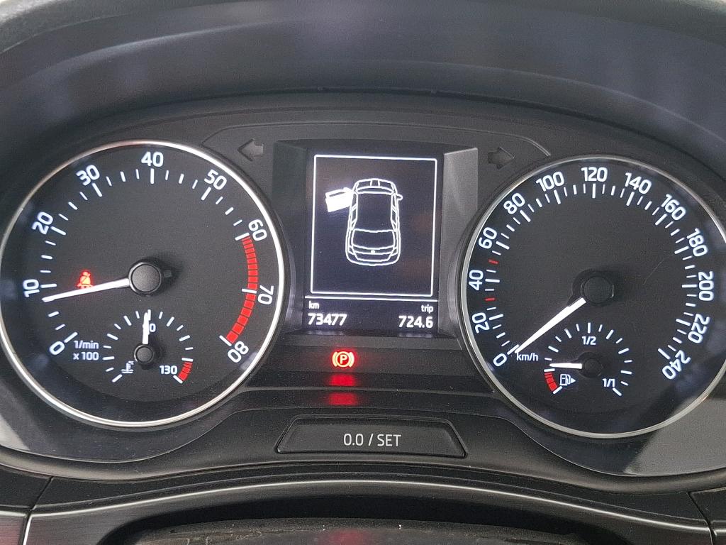 SKODA FABIA 1.0 MPI 60 ch BVM5 Clever 2018