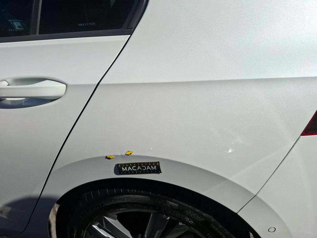 VOLKSWAGEN GOLF 1.5 eTSI OPF 130 DSG7 R-Line 2022