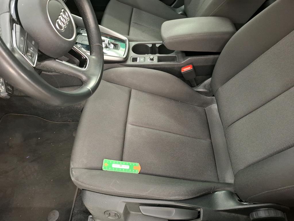 AUDI A3/S3 A3 SPORTBACK 35 TDI 150 S tronic 7 Business line 2022