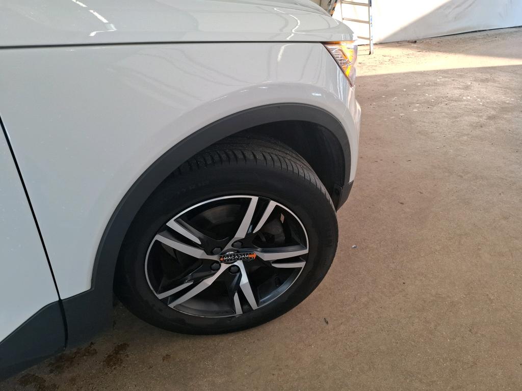 VOLVO XC40 D4 AWD AdBlue 190 ch Geartronic 8 R-Design 2019