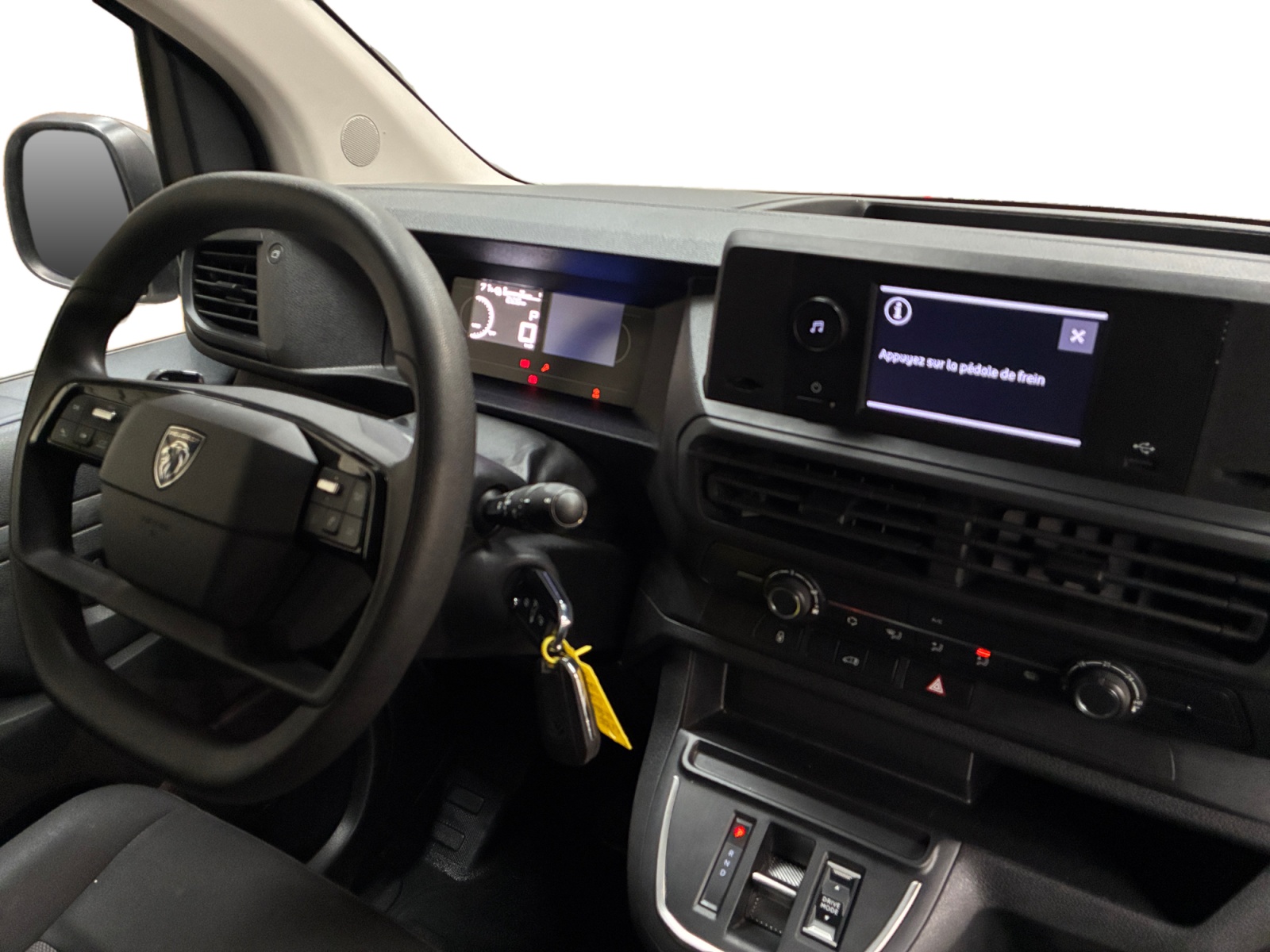 PEUGEOT EXPERT FGN TOLE XL ELECTRIQUE 75KWH 136CH 2024