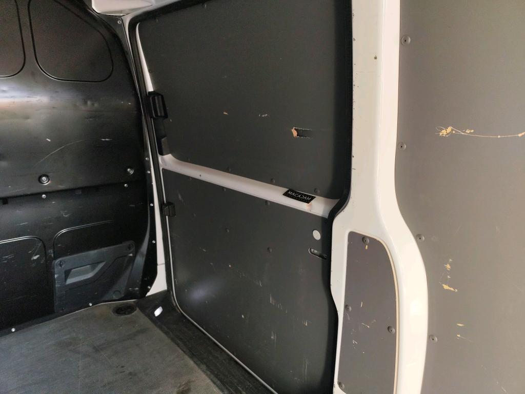 VOLKSWAGEN TRANSPORTER FOURGON 6.1 VAN L2H1 2.0 TDI 110 BVM5 BUSINESS LINE 2019