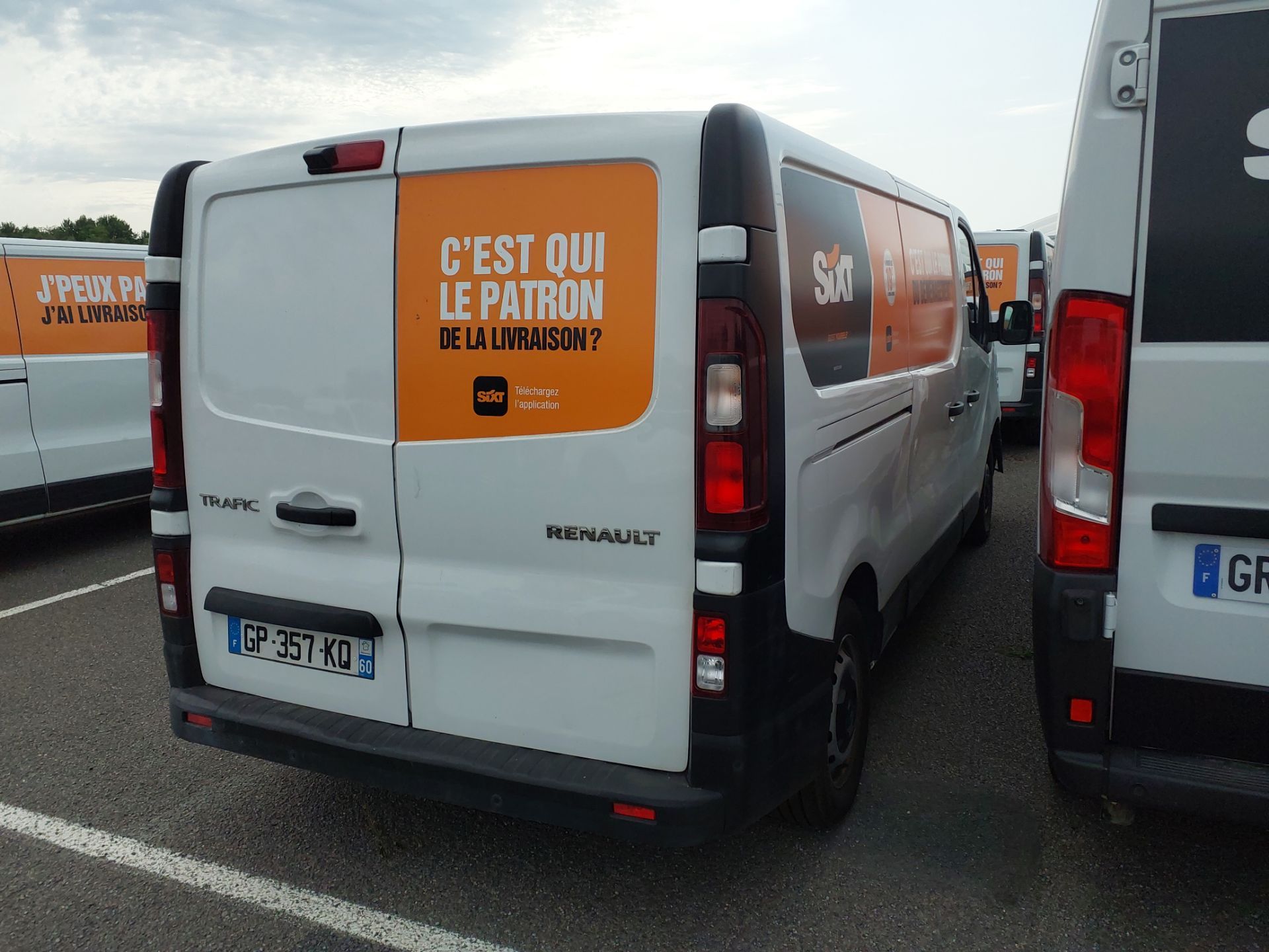 RENAULT TRAFIC FOURGON L2H1 3000 KG BLUE DCI 130 GRAND CONFORT 2023