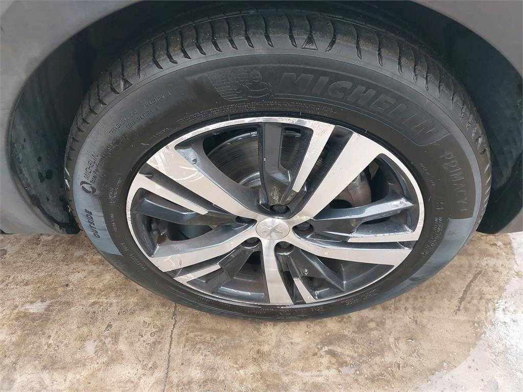 PEUGEOT 3008 BUSINESS BlueHDi 130ch S&S EAT8 Allure 2018