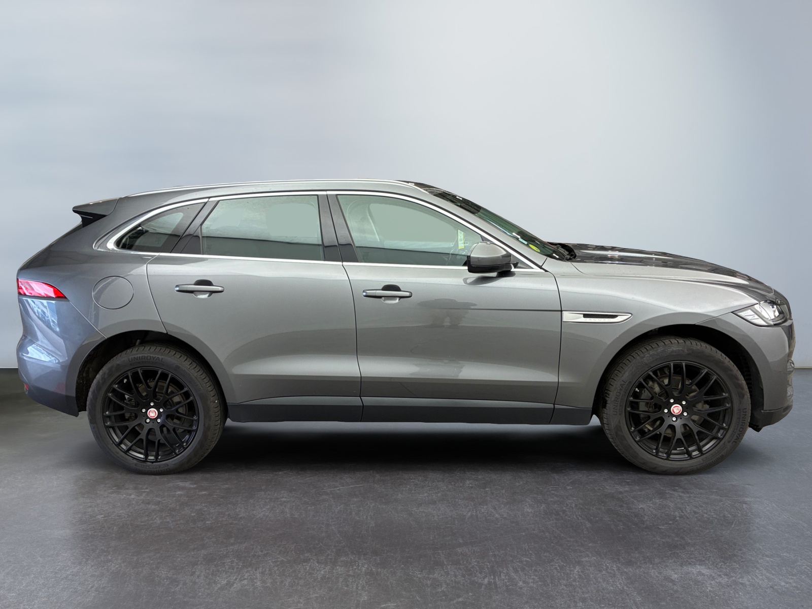 JAGUAR F-Pace 2.0 D - 180 ch AWD BVA8 Prestige Prestige 2018
