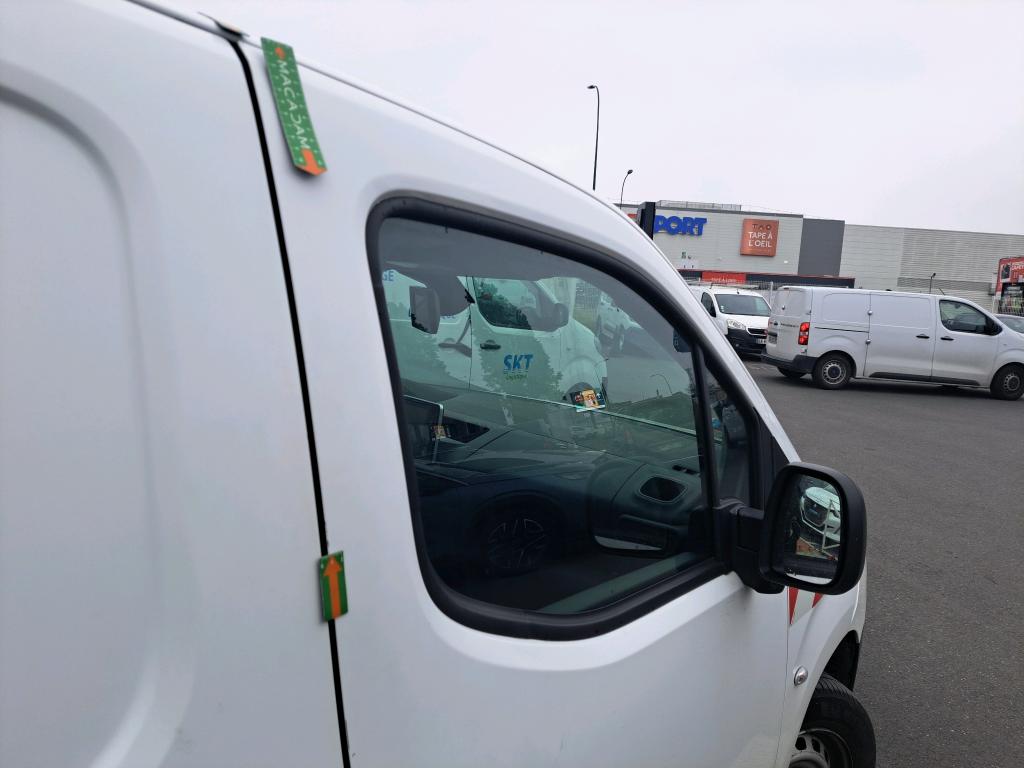 PEUGEOT PARTNER FOURGON STANDARD 650 KG BLUEHDI 100 S&S BVM5 ASPHALT 2021
