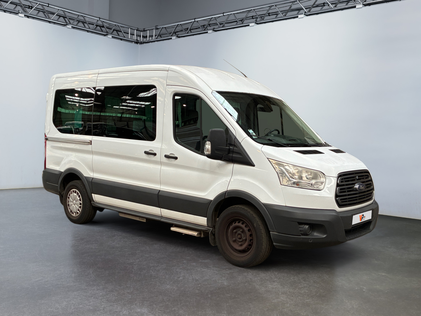 FORD TRANSIT KOMBI TPMR T330 L2H2 2.2 TDCi 125 Trend 2016