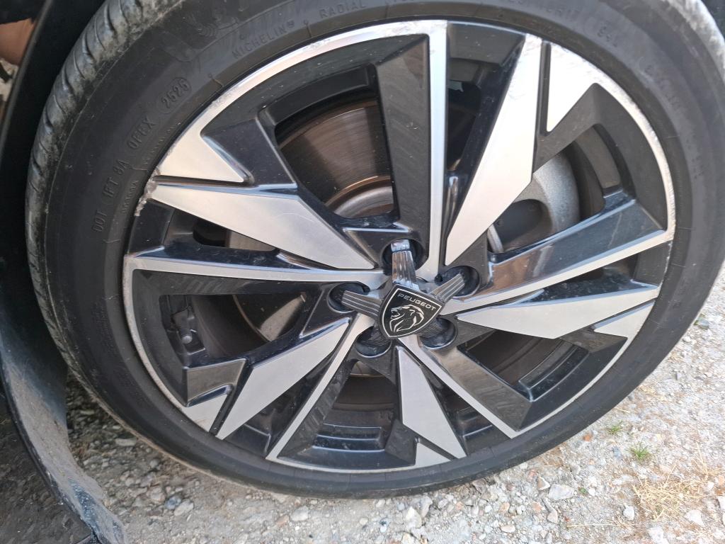 PEUGEOT 308 PHEV 180 e-EAT8 Active Pack 2023