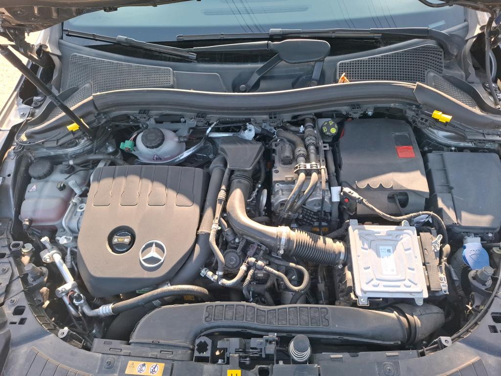 MERCEDES-BENZ GLA 250 e 8G-DCT AMG Line 2020