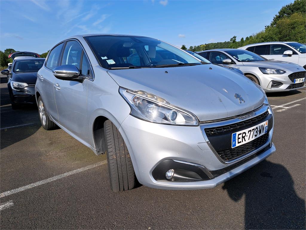 PEUGEOT 208 1.2 PureTech 110ch S&S BVM5 Allure Business 2017