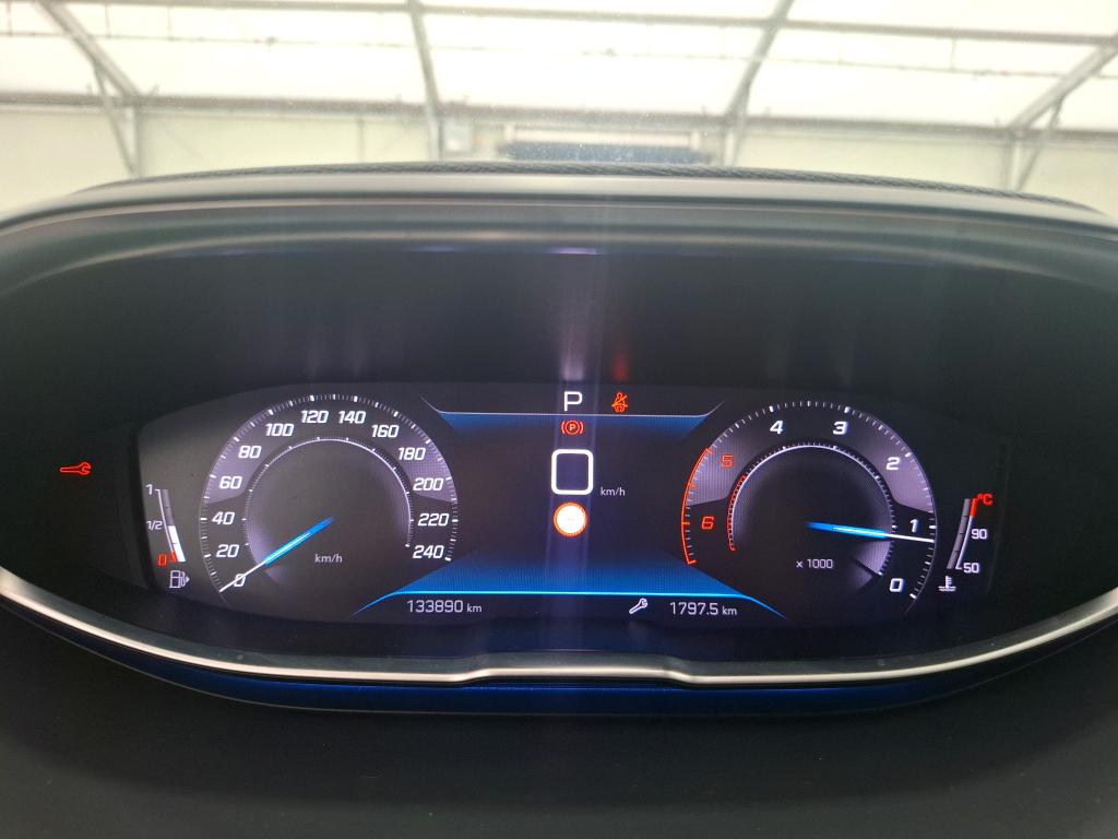 PEUGEOT 5008 BlueHDi 130ch S&S EAT8 Style 2022