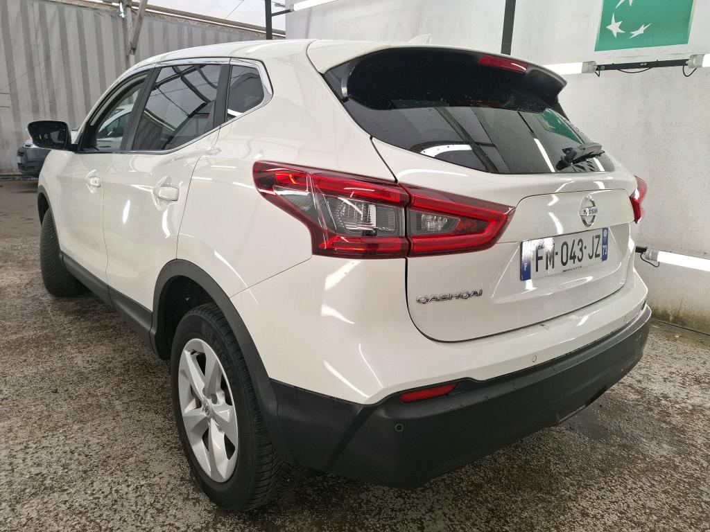 NISSAN  2019