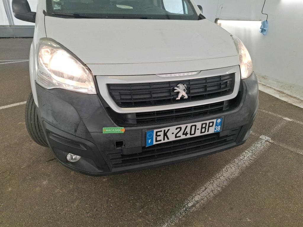 PEUGEOT PARTNER FGN FOURGON STANDARD 1.6 BLUEHDI 100 BVM5 PREMIUM PACK 2017