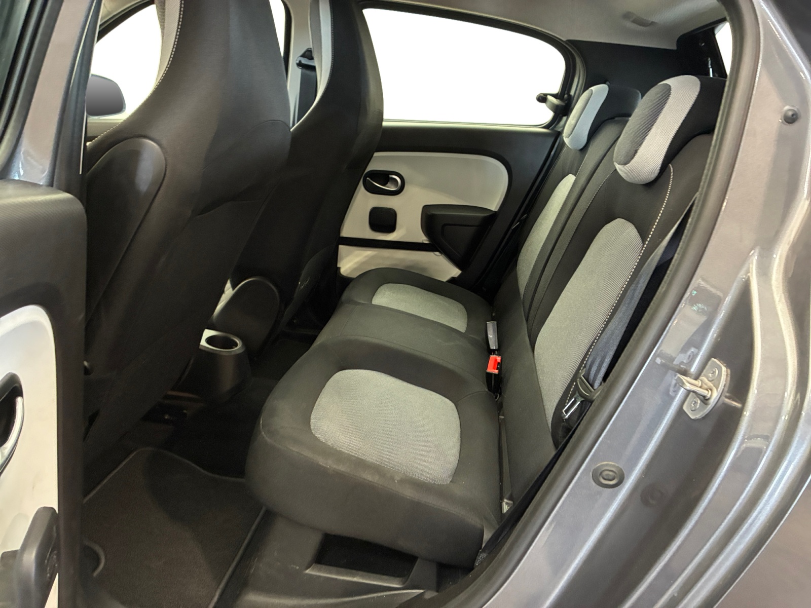 RENAULT TWINGO III SCe 65 Equilibre 2024