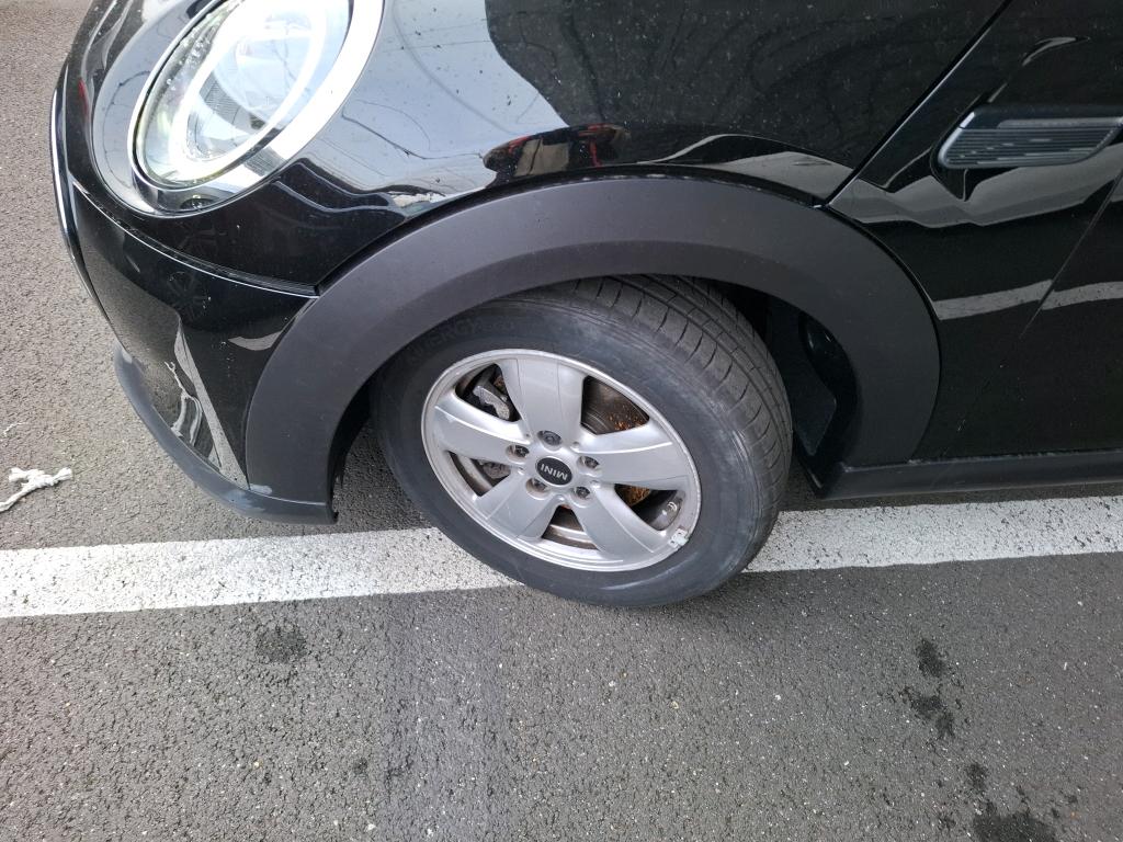 MINI HATCH 5 Portes Cooper 136 ch DKG7 Finition Business Design 2021