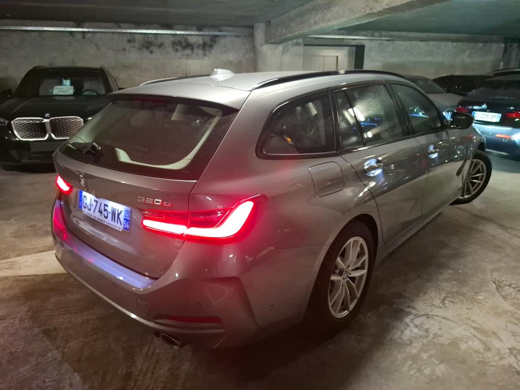 BMW SERIE 3 TOURING G21 LCI 320e 204 ch BVA8 Business Design 2022