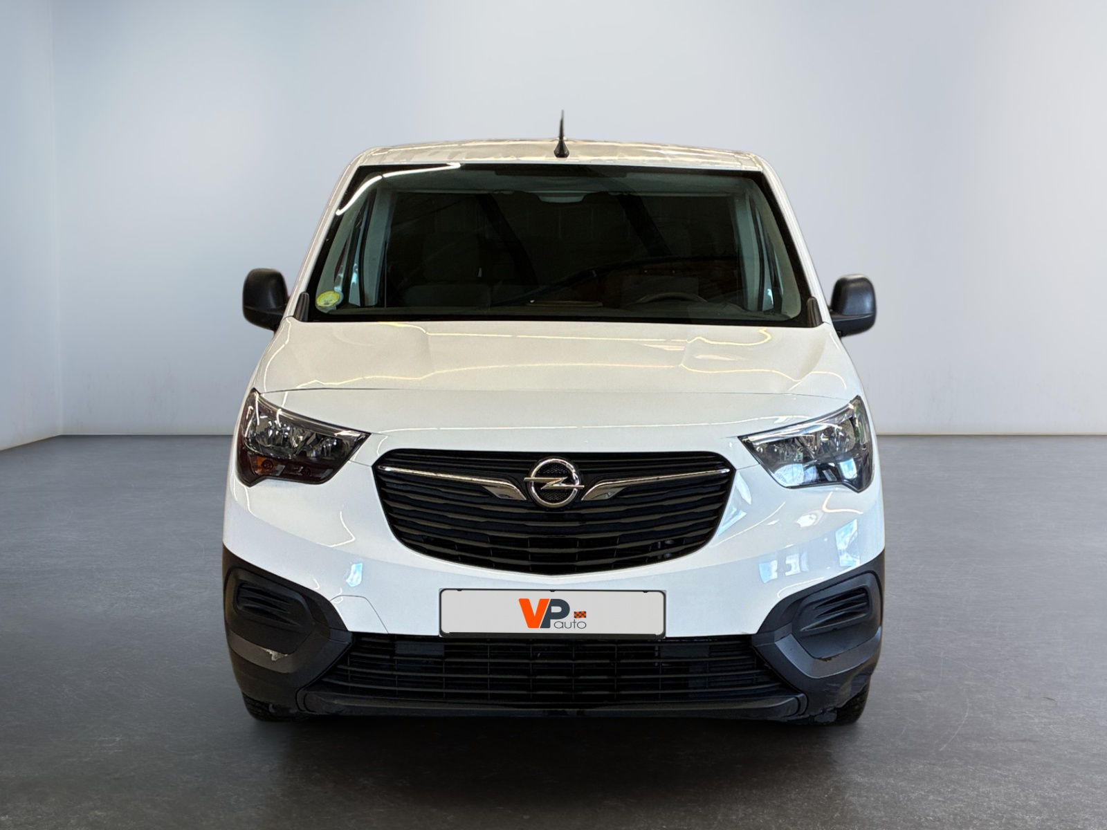 OPEL COMBO CARGO 1.5 100 CH S/S L1H1 BVM6 STANDARD PACK CLIM 2022