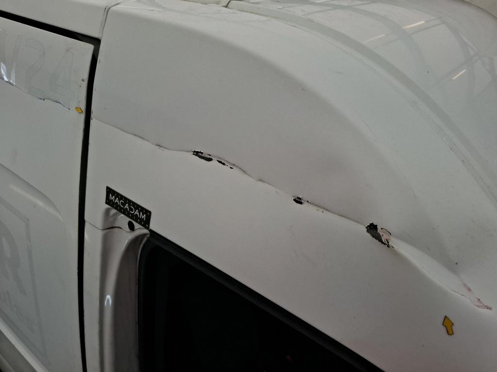 RENAULT MASTER FOURGON FGN L2H2 3.5t 2.3 dCi 130 E6 GRAND CONFORT 2017