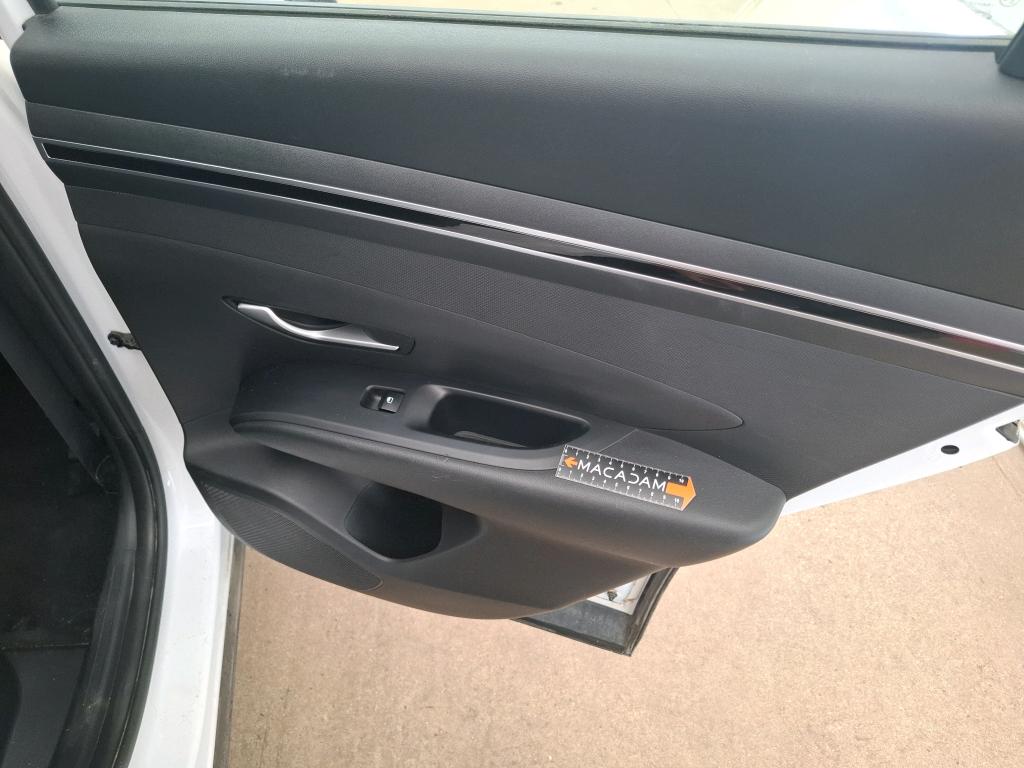 HYUNDAI TUCSON 1.6 T-GDI 230 Hybrid BVA6 Business 2024