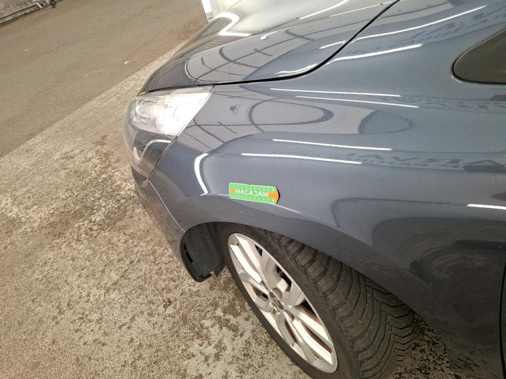 RENAULT CLIO IV BUSINESS dCi 90 E6C EDC 2019