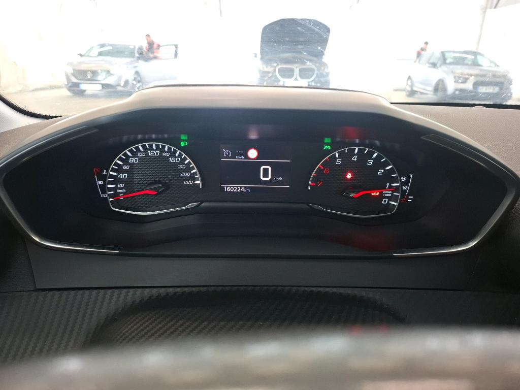 PEUGEOT 208 AFFAIRE BUSINESS R 2022