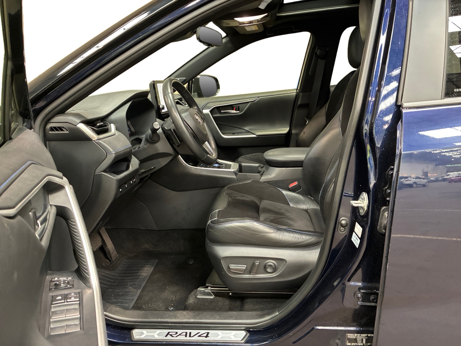 TOYOTA RAV4 Hybride 222 ch AWD-i 2024