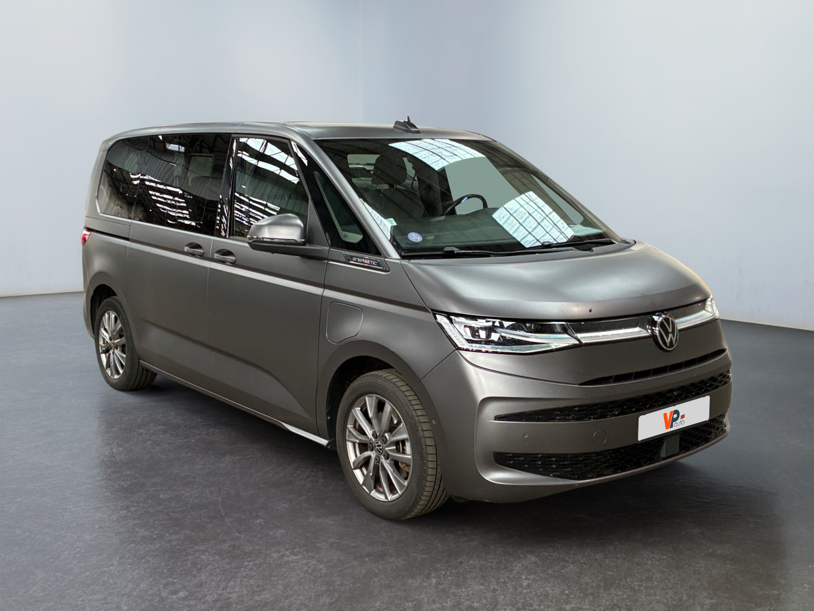 VOLKSWAGEN Multivan Court 1.4 eHybrid 218 DSG6 Energetic 7pl 2022