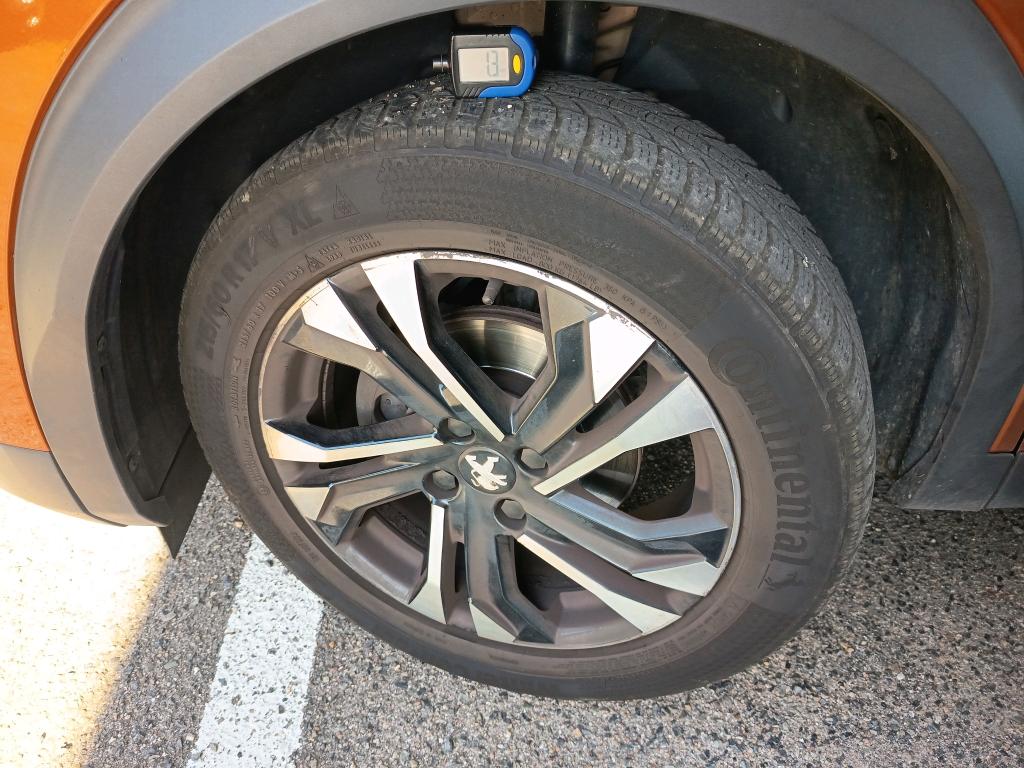 PEUGEOT 2008 BUSINESS PureTech 130 S&S EAT8 Allure 2021