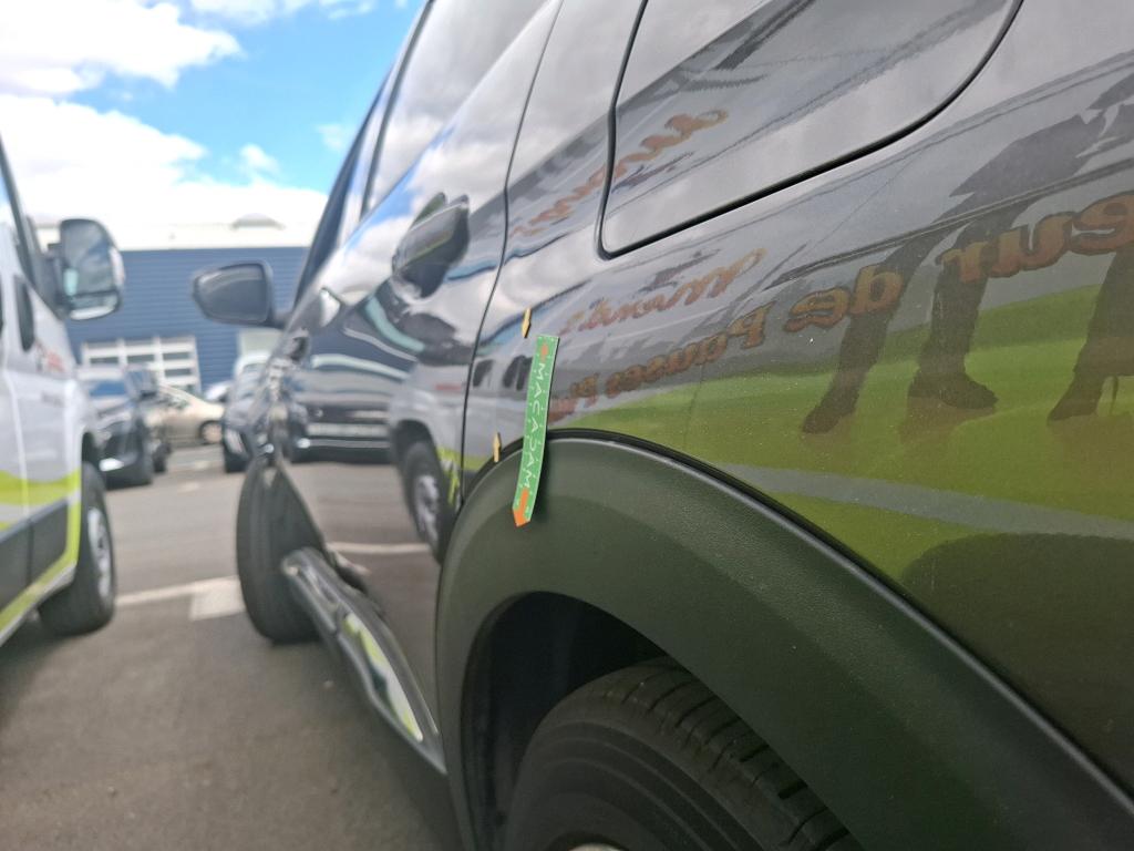 PEUGEOT 3008 Hybrid 225 e-EAT8 Allure Pack 2022