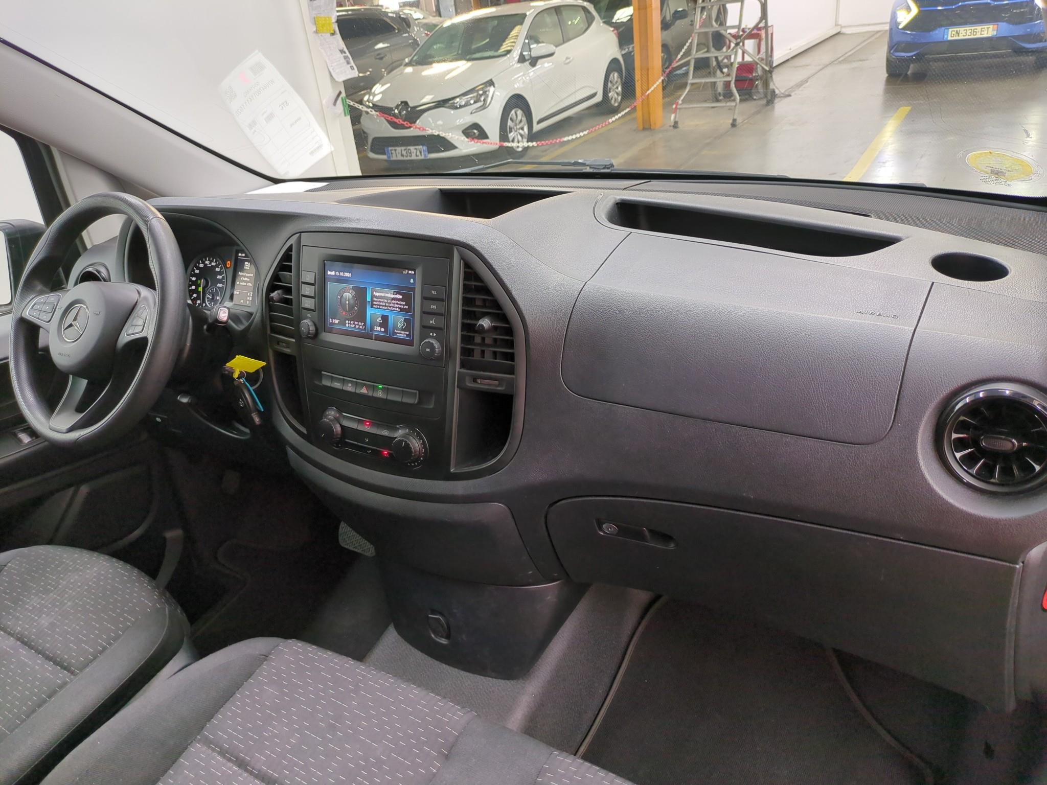 MERCEDES VITO FOURGON 119 CDI COMPACT BVA RWD PRO 2022