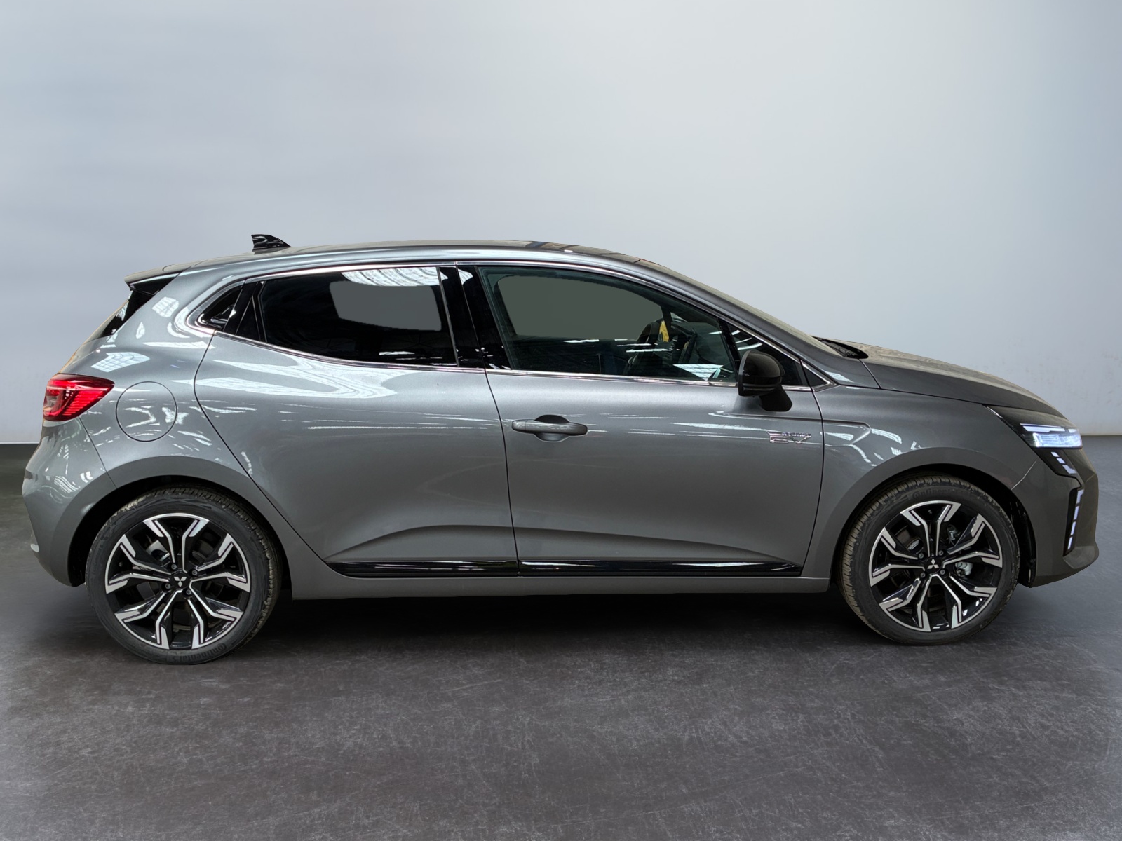 MITSUBISHI COLT 1.6 MPI HEV 143 Intense 2026