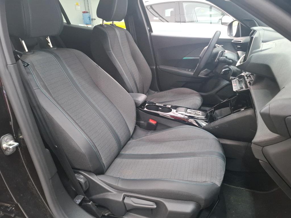 PEUGEOT 2008 PureTech 130 S&S EAT8 Allure 2023