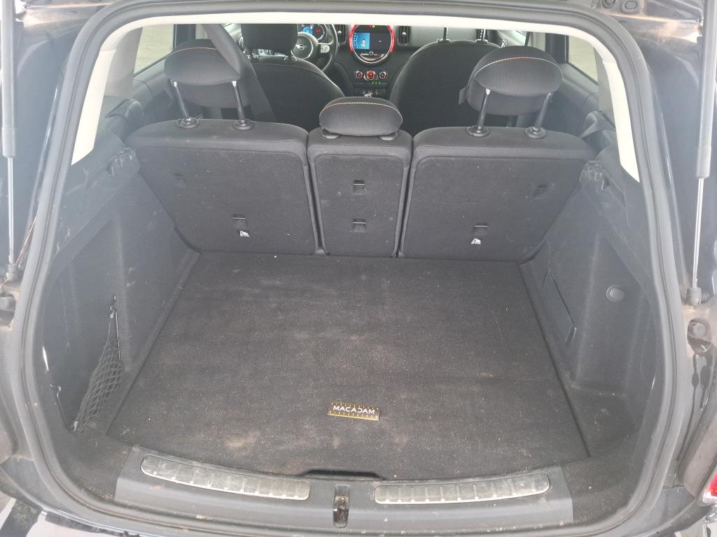 MINI COUNTRYMAN F60 LCI 136 ch Cooper Business Design 2022