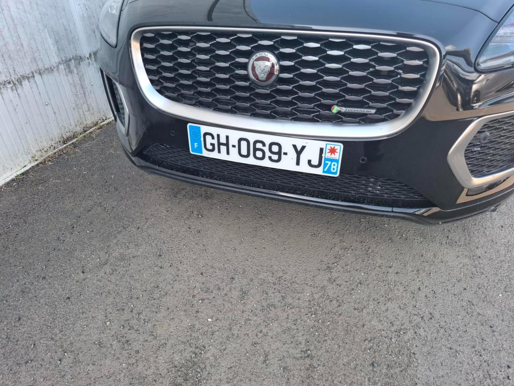 JAGUAR E-PACE P300e ch PHEV AWD BVA R-Dynamic SE 2022