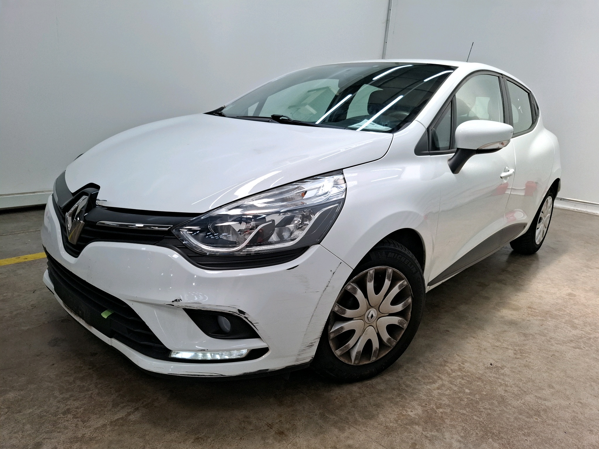 CLIO SOCIETE